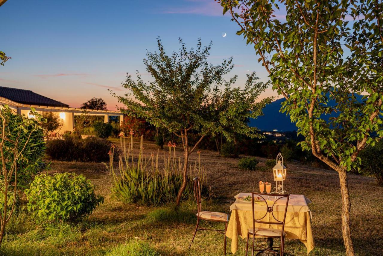 Borgo Alba Barona Turismo Rurale Гольфо-Аранчи Экстерьер фото